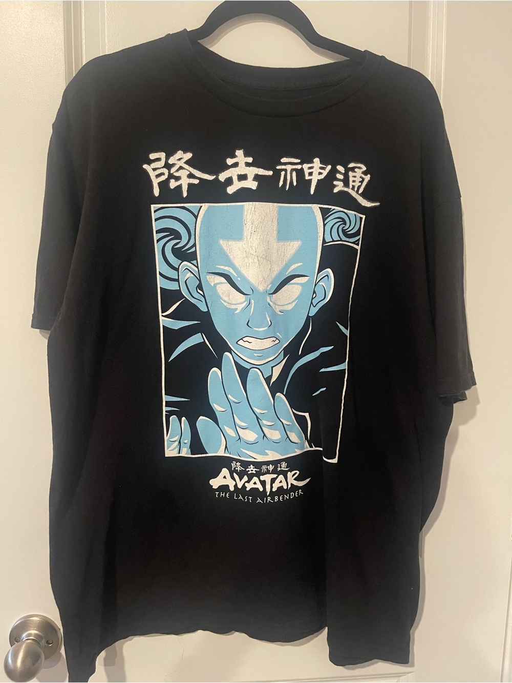Nickelodeon Black & Light Blue Avatar: The Last Airbender Graphic Tee